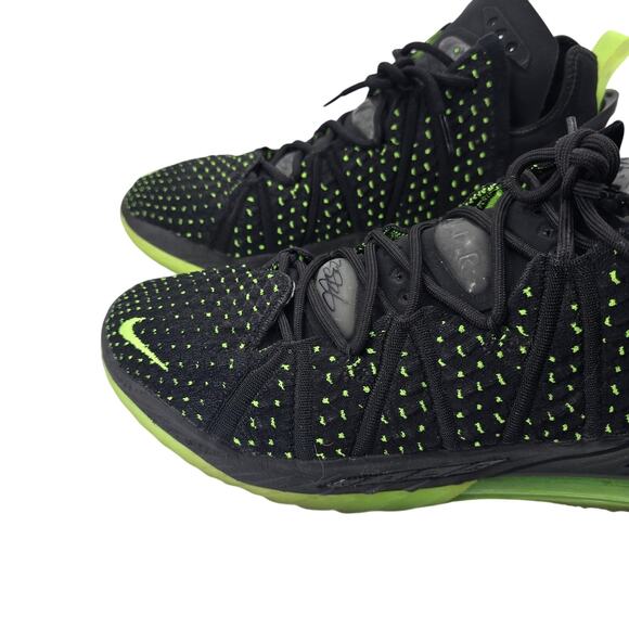Nike LeBron 18 Shoes Mens Size 10.5 Black Green Basketball CQ9283-005 Sneakers main image 10